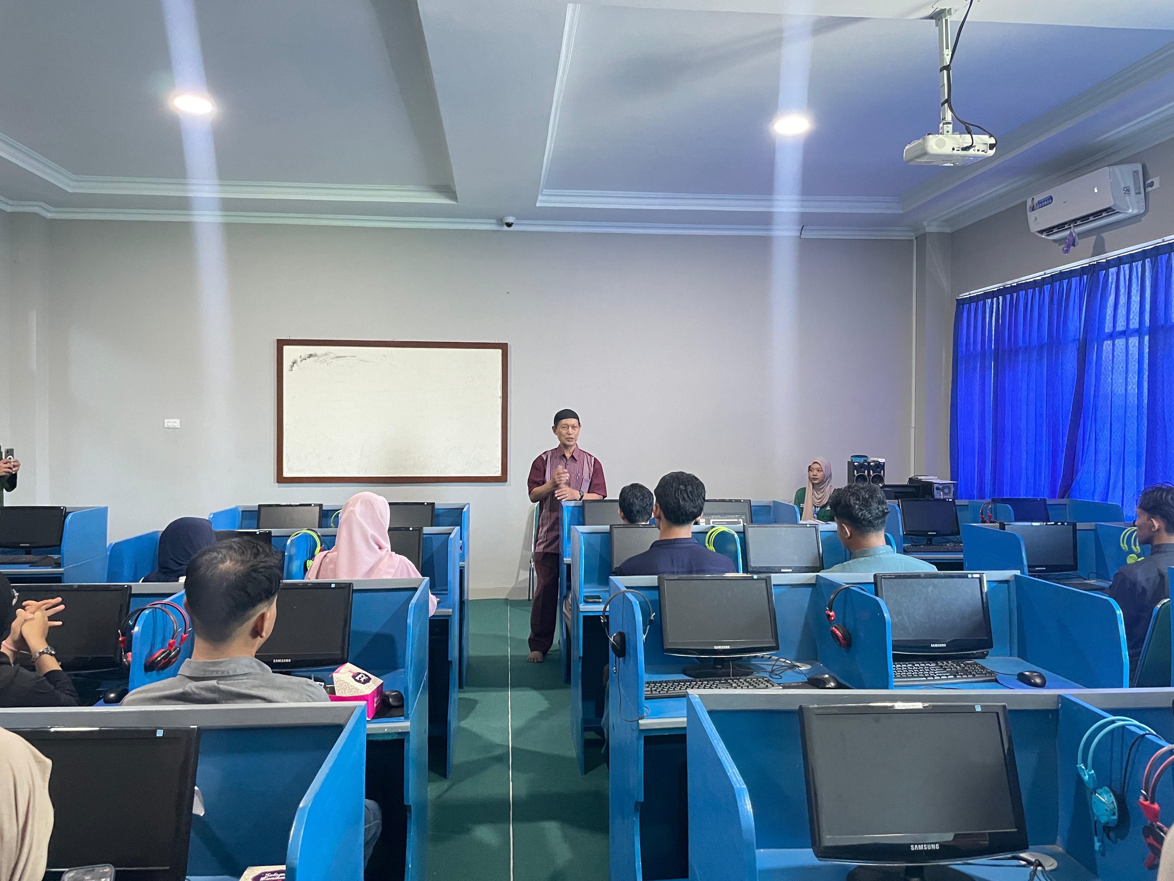 Lembaga Bahasa UM Metro Sukses Gelar In House Training 2025, Kenalkan Tugas dan Ruang Kerja Baru